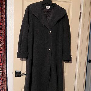 Leslie Fay Petites full length 100% wool coat